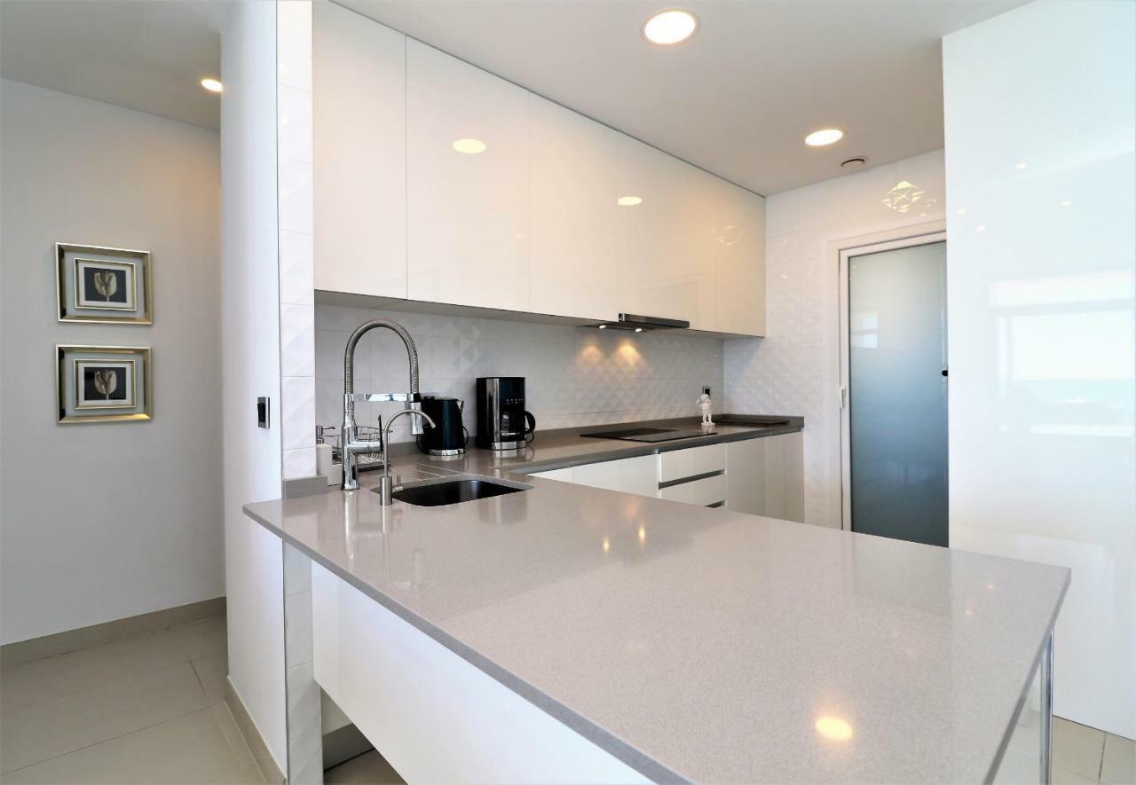 Sunset Drive 1-46 Apartment *